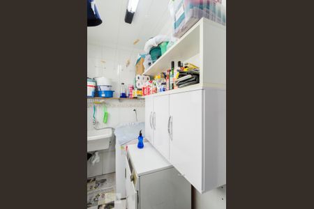 Apartamento à venda com 70m², 2 quartos e 1 vaga Apartamento à venda com 70m², 2 quartos e 1 vagaÁrea de serviço