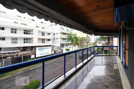 Fachada de apartamento à venda com 3 quartos, 190m² em Recreio dos Bandeirantes, Rio de Janeiro