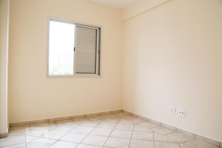 Quarto 2 de apartamento para alugar com 3 quartos, 78m² em Vila Mira, São Paulo