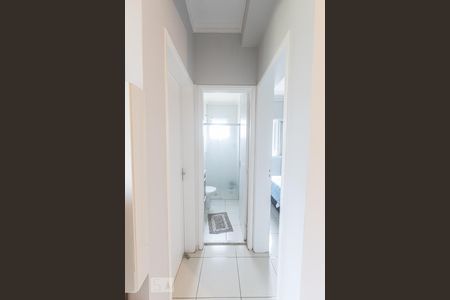Corredor de apartamento para alugar com 2 quartos, 62m² em Maranhão, São Paulo