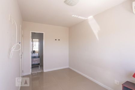 Suíte de apartamento à venda com 2 quartos, 51m² em Glória, Porto Alegre