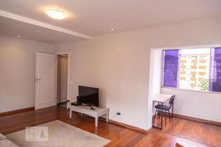 Sala 1 de apartamento para alugar com 3 quartos, 150m² em Santo Antônio, Belo Horizonte