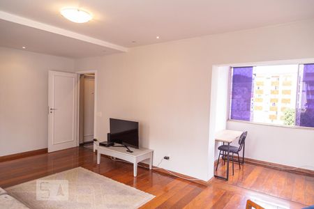 Sala 1 de apartamento para alugar com 3 quartos, 150m² em Santo Antônio, Belo Horizonte