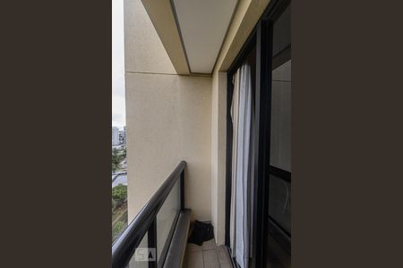 Varanda Flat de kitnet/studio para alugar com 1 quarto, 28m² em Jardim Anália Franco, São Paulo