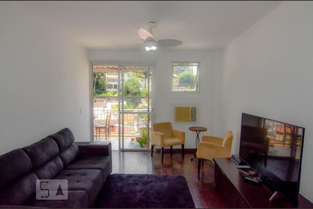 Sala de apartamento à venda com 2 quartos, 80m² em Cosme Velho, Rio de Janeiro