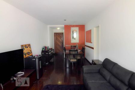 Sala de apartamento à venda com 2 quartos, 80m² em Cosme Velho, Rio de Janeiro