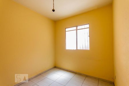 Quarto 1 de casa para alugar com 2 quartos, 50m² em Candelária, Belo Horizonte