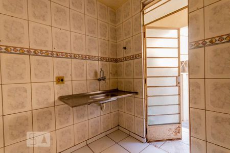 Cozinha de casa à venda com 2 quartos, 50m² em Candelária, Belo Horizonte