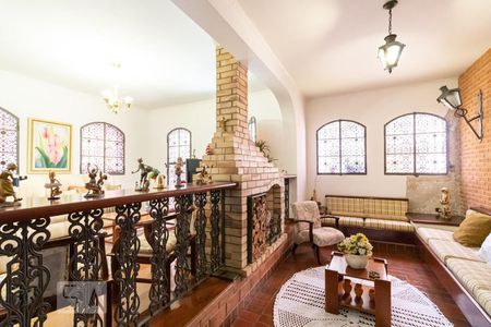 Sala de Estar de casa à venda com 3 quartos, 282m² em Chácara Cruzeiro do Sul, São Paulo