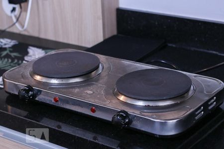 Cooktop de kitnet/studio para alugar com 1 quarto, 29m² em Bom Retiro, São Paulo