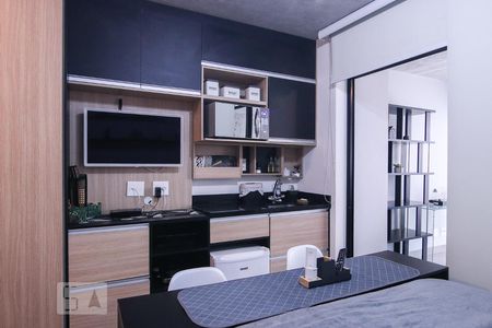 Studio de kitnet/studio para alugar com 1 quarto, 29m² em Bom Retiro, São Paulo