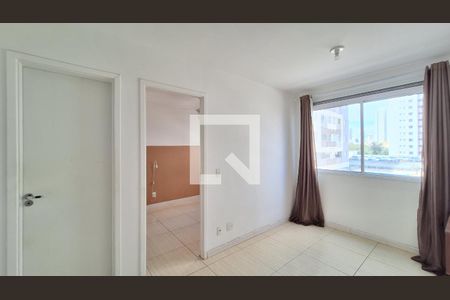 Apartamento para alugar com 42m², 2 quartos e sem vagaSala