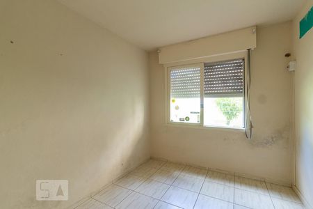 Dormitório 2 de apartamento à venda com 2 quartos, 55m² em Humaitá, Porto Alegre