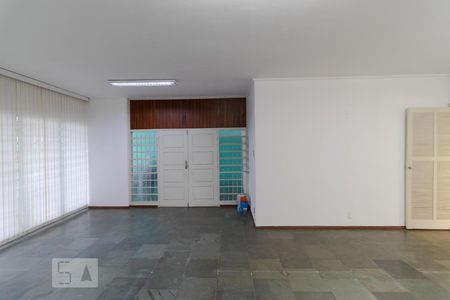 Salas de casa para alugar com 4 quartos, 200m² em Jardim Guanabara, Campinas