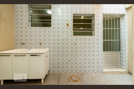 Casa à venda com 70m², 2 quartos e 1 vaga Casa à venda com 70m², 2 quartos e 1 vagaÁrea de Serviço