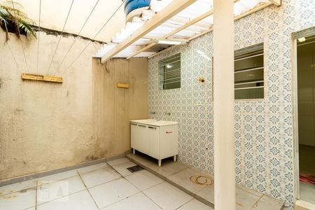 Casa à venda com 70m², 2 quartos e 1 vaga Casa à venda com 70m², 2 quartos e 1 vagaÁrea de Serviço