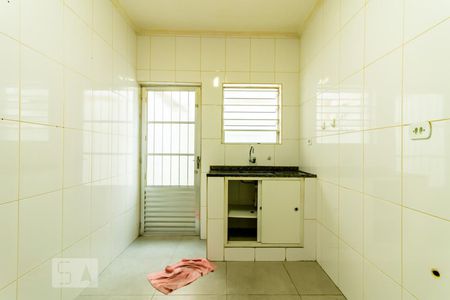 Casa à venda com 70m², 2 quartos e 1 vaga Casa à venda com 70m², 2 quartos e 1 vagaCozinha