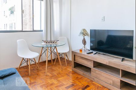 Studio para alugar com 33m², 1 quarto e sem vagaSala/Quarto