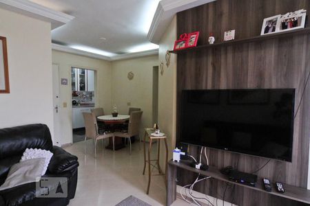 Sala de apartamento para alugar com 3 quartos, 70m² em Vila Palmeiras, São Paulo