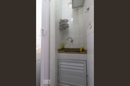 Cozinha de kitnet/studio para alugar com 1 quarto, 28m² em Centro, Rio de Janeiro