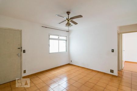 Sala de apartamento à venda com 2 quartos, 64m² em Campestre, Santo André