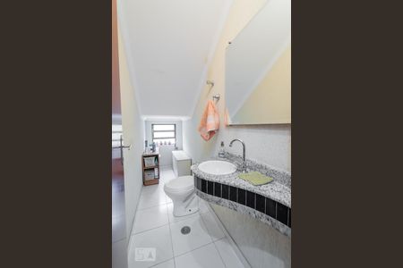 Lavabo de casa à venda com 3 quartos, 200m² em Vila Gea, São Paulo