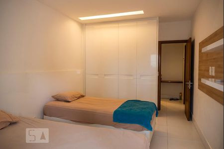 Quarto de apartamento à venda com 1 quarto, 60m² em Copacabana, Rio de Janeiro