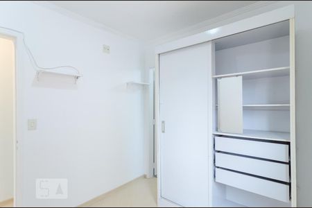 Suíte de apartamento para alugar com 2 quartos, 54m² em Vila Guarani, São Paulo