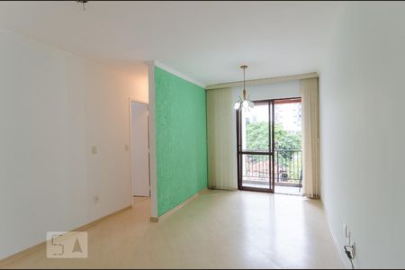 Sala de apartamento para alugar com 2 quartos, 54m² em Vila Guarani, São Paulo