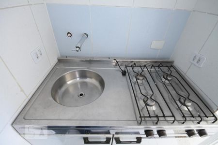 Cozinha de kitnet/studio à venda com 1 quarto, 33m² em Liberdade, São Paulo