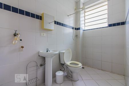 Banheiro de apartamento para alugar com 1 quarto, 45m² em Centro, São Paulo