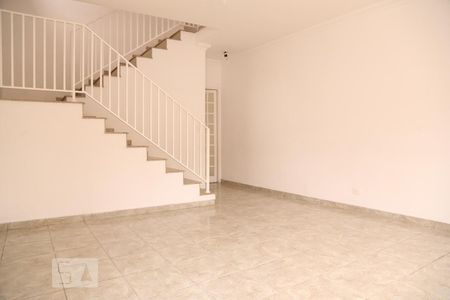 Sala de casa à venda com 3 quartos, 130m² em Vila Marieta, São Paulo