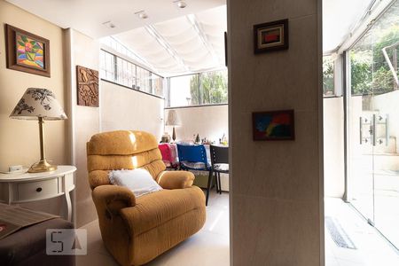 Sala de apartamento para alugar com 2 quartos, 67m² em Petrópolis, Porto Alegre