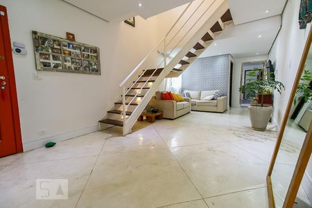 Sala de casa à venda com 4 quartos, 220m² em Jardim Aeroporto, São Paulo