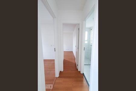 Corredor de apartamento para alugar com 2 quartos, 42m² em Bom Retiro, São Paulo