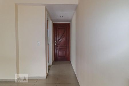 Hall de Entrada de apartamento para alugar com 4 quartos, 100m² em Tanque, Rio de Janeiro