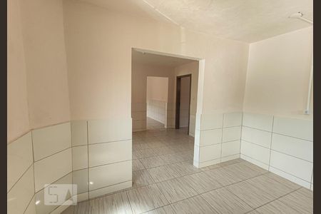 Sala de casa à venda com 2 quartos, 80m² em Vicentina, São Leopoldo