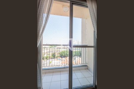 Sacada de apartamento para alugar com 2 quartos, 50m² em Presidente Altino, Osasco