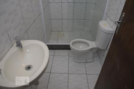 Banheiro de apartamento para alugar com 3 quartos, 175m² em Taquara, Rio de Janeiro