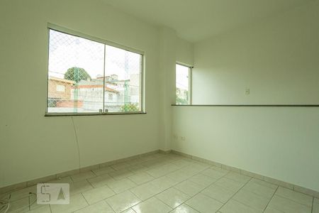 Sala de casa para alugar com 2 quartos, 80m² em Chácara Inglesa, São Paulo