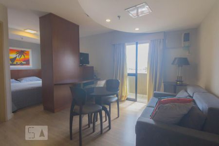 Sala de apartamento para alugar com 1 quarto, 33m² em Brooklin, São Paulo