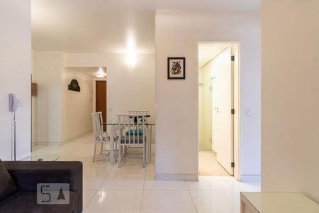 Sala de apartamento à venda com 2 quartos, 57m² em Vila Nova Conceição, São Paulo