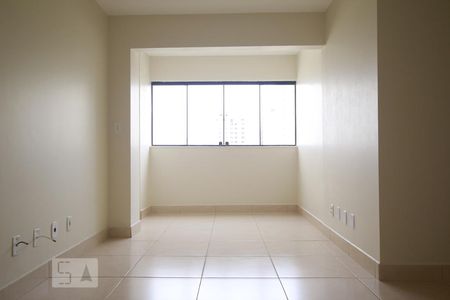 Sala de apartamento para alugar com 2 quartos, 75m² em Vila Maria José, Goiânia