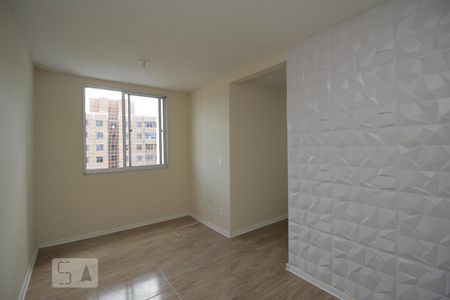 Sala de apartamento para alugar com 2 quartos, 47m² em Olaria, Canoas