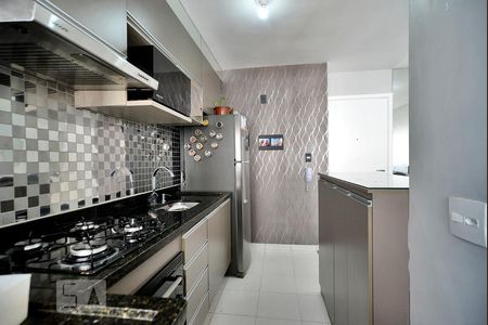 Cozinha de apartamento para alugar com 1 quarto, 30m² em Água Branca, São Paulo