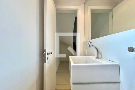 Lavabo de apartamento para alugar com 3 quartos, 241m² em Vila Mascote, São Paulo