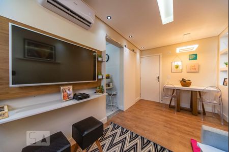 Sala de apartamento à venda com 2 quartos, 49m² em Parque das Nações, Santo André