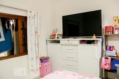 Quarto 2 de casa para alugar com 2 quartos, 100m² em Jardim Ubirajara, São Paulo