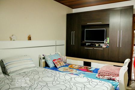 Quarto 1 de casa para alugar com 2 quartos, 100m² em Jardim Ubirajara, São Paulo