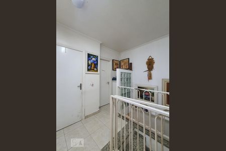 Acesso aos quartos e banheiro de casa de condomínio à venda com 3 quartos, 105m² em Jardim Previdência, São Paulo